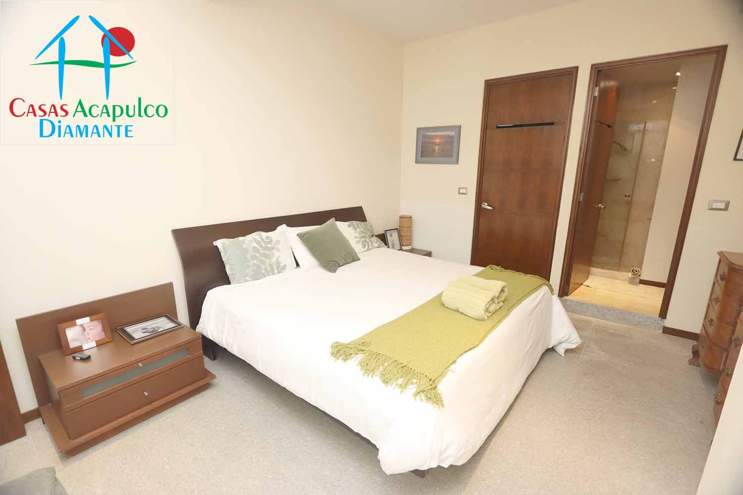 Ocean Front 604 - Recámara tres 2